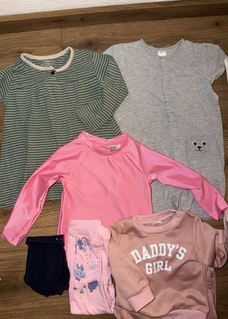 Lotto abbigliamento bimba taglia 92 cm,