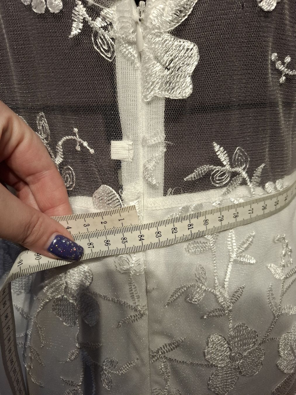 Robes: Wunderschönes Kleid mit Spitze, Grösse XL – D'occasion à Meisterschwanden par Jennifer_91 8