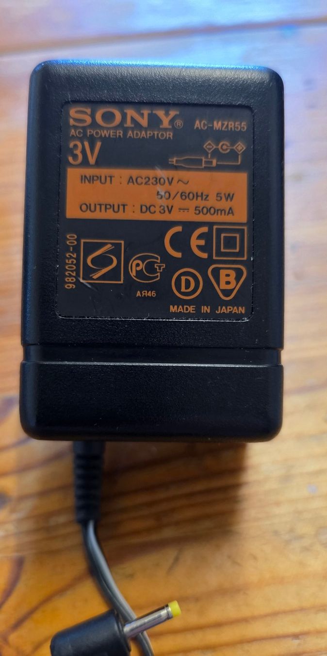 Sony Minidisc: Sony Minidisc MZ-R70 – Usato da Luzern venduto da Sulfato 6