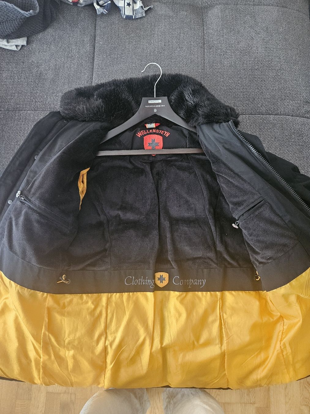 Wellensteyn Vestes: WELLENSTEYN Parka SEAMASTER – Neuf (Voir description) à Bülach par Migi-Young 1