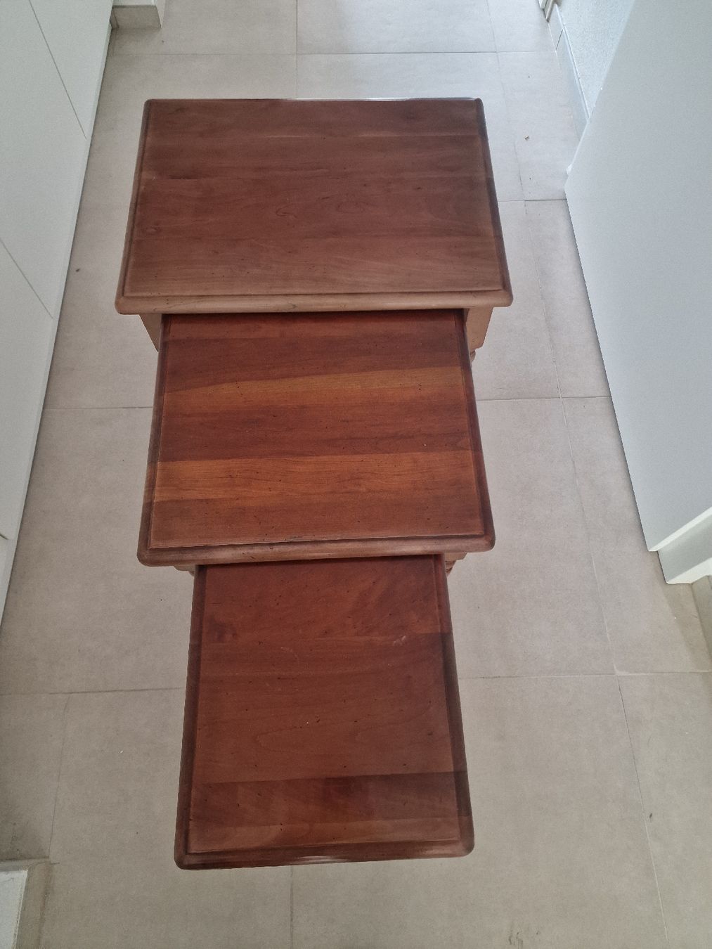 Tische: Tables gigognes, 3 pièces – Gebraucht aus Vouvry von Marr0 4