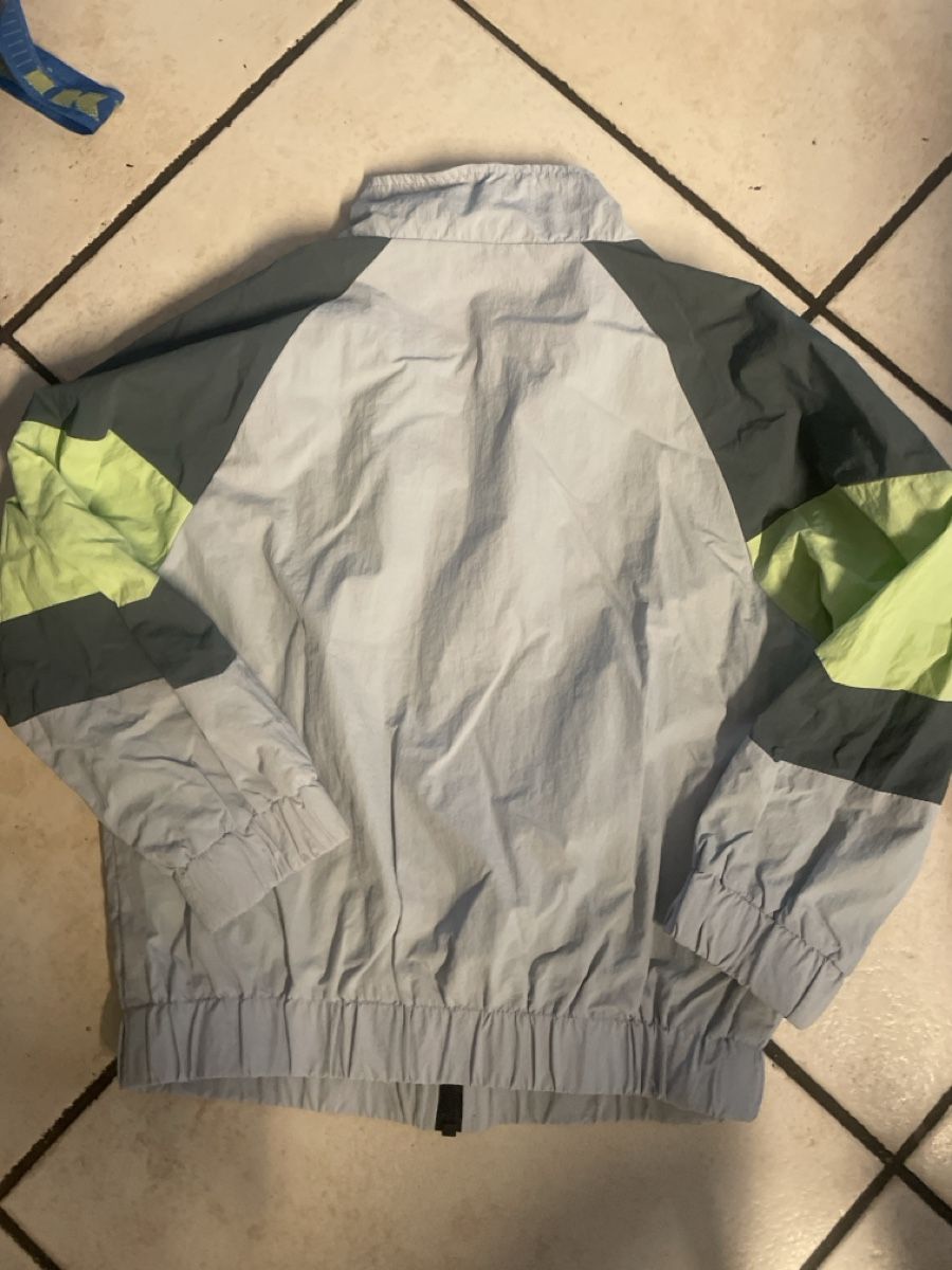 Zara Jacken & Mäntel: Zara Regen-/Übergangsjacke Gr. 120Top – Gebraucht aus Obergerlafingen von cabo4 1