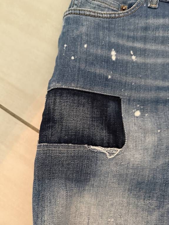 Jeans: Jeans kurz DSQUARED2 – Gebraucht aus Münchwilen TG von aeronautica72