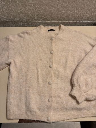 Cardigan Dazy beige gestrickt Grösse M guter Zustand