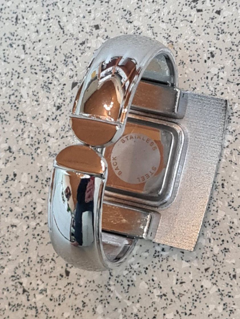 Orologi: Uhr mit glitzernen Steinen – Usato da Frauenfeld venduto da Purzli 4