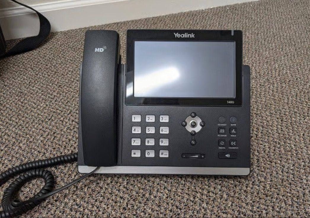 Zaumzeug & Halfter: Yealink Téléphone IP T48G – Gebraucht aus Vevey von ncforsale