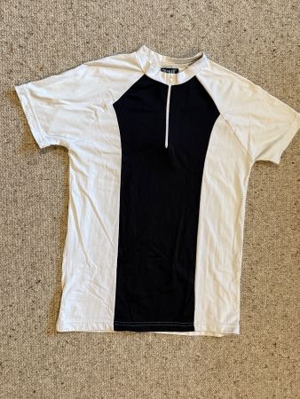 Cooles TRAILER Shirt in Schwarz/Weiss, Grösse S Top!