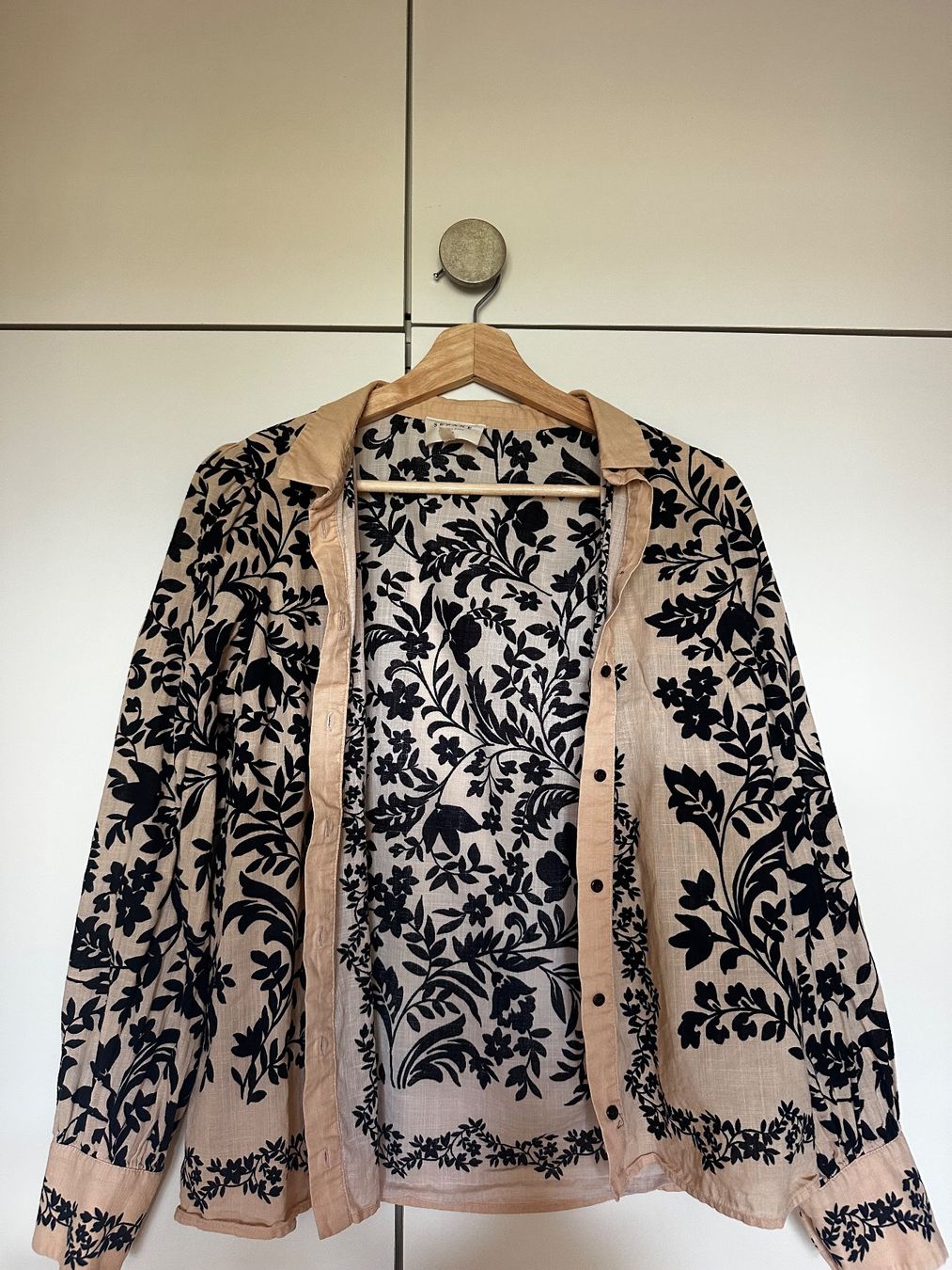 Sezane Camicette: Sézane Baumwollbluse mit Blumenprint Gr. 38 – Usato da Zürich venduto da kat_v6xx