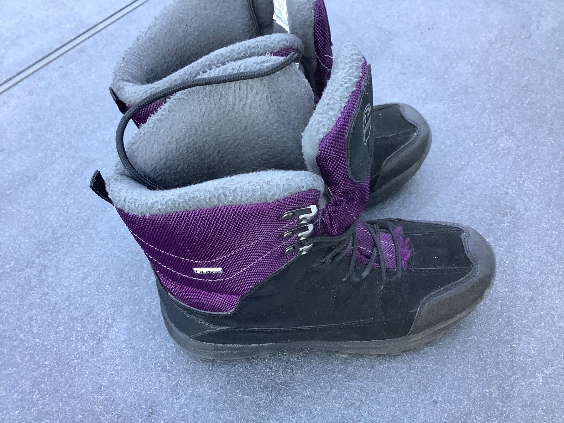 Scarpe da donna: Damen-Winter Boots – Usato da Triesen venduto da Boston5 2
