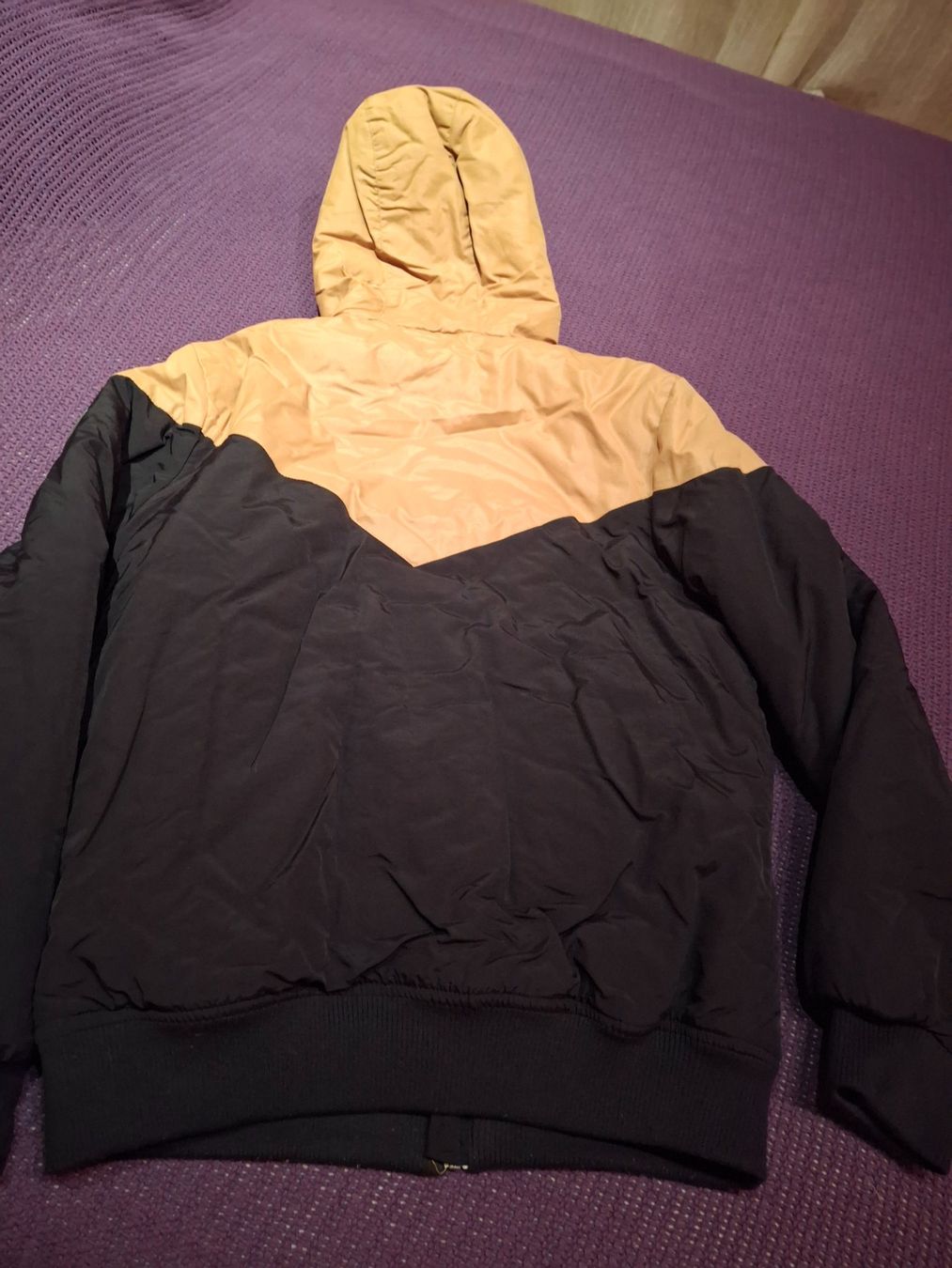 Giacche: Veste avec capuchon taille M marque FSBN – Usato da Villiers venduto da san_jn5w 7