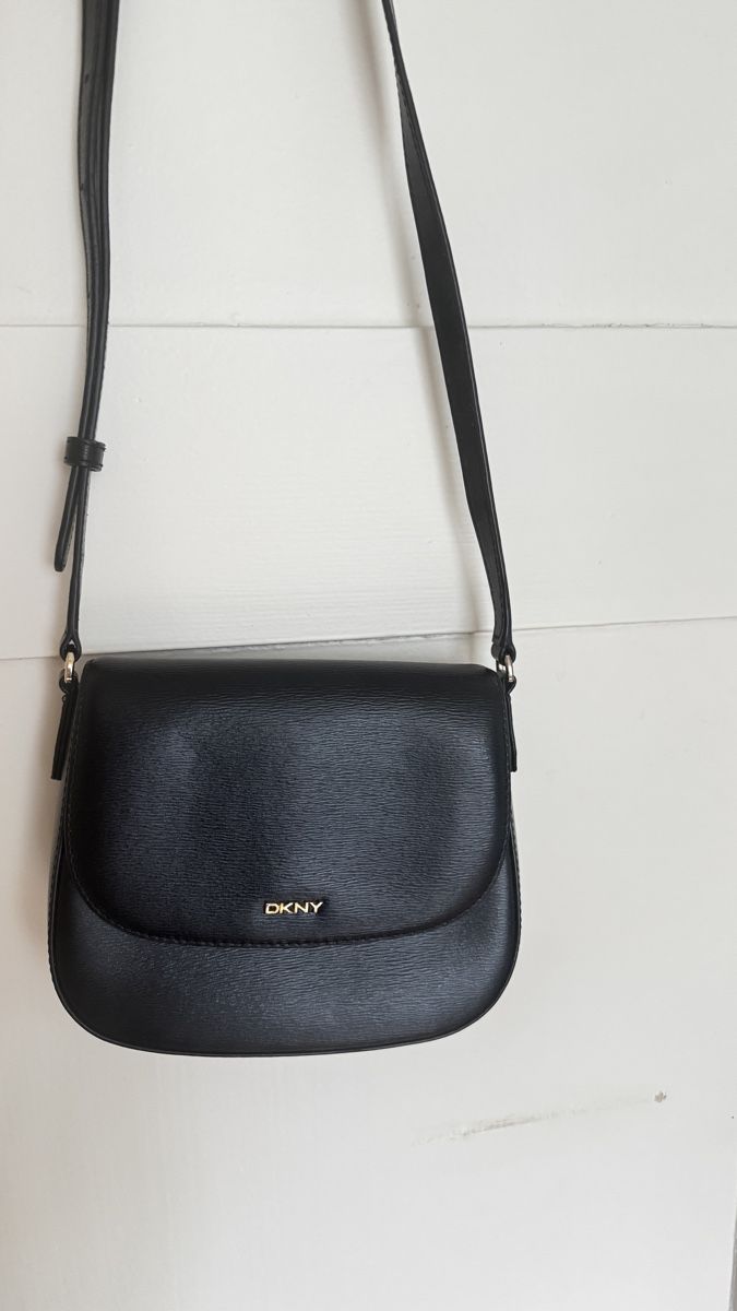 DKNY Sacs femmes: DKNY Bryant Crossbody Tasche – D'occasion à Zürich par jules.lagu