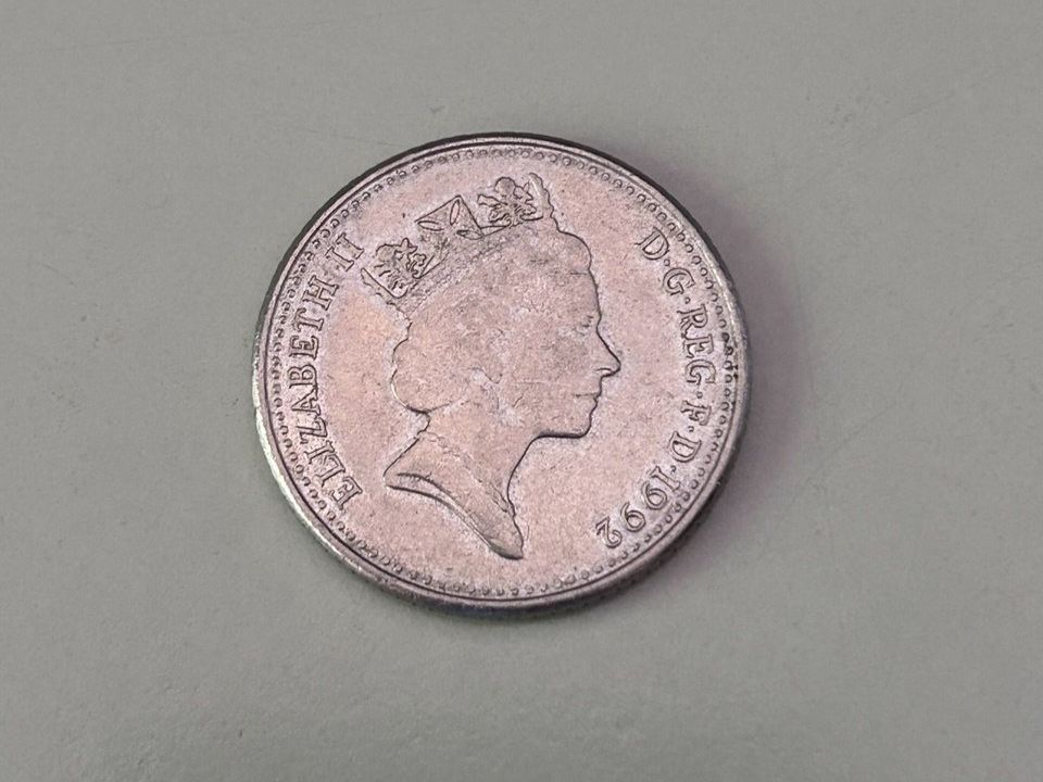 Tutti le monete: 10 Pence britannica 1992 – Usato da Giubiasco venduto da LorisVale 1