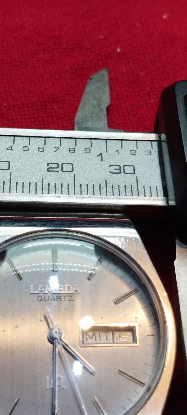 Montres: Montre vintage lambda quartz – D'occasion à La Chaux-de-Fonds par jac_9llg 8