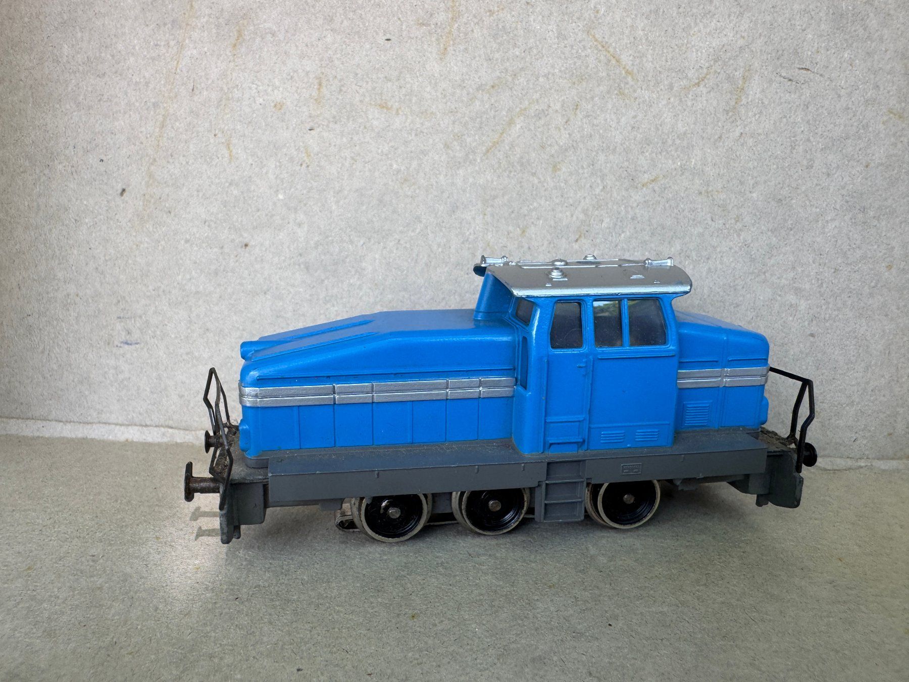 Märklin Trains électriques: Modelleisenbahn Waggons und Lokomotiven Konvolut gebraucht – D'occasion à St. Stephan par jalaxx 2