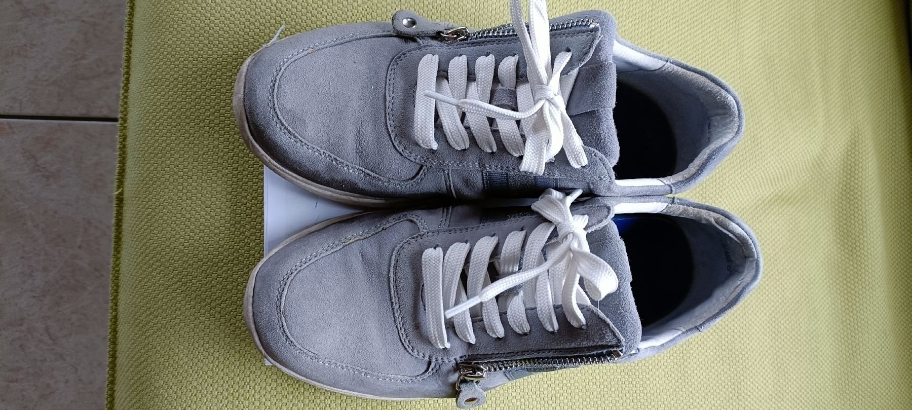 Damenschuhe: Medicus Sneaker aus Leder Gr. 5 1/2 = 38.5 – Gebraucht aus Porza von tbch 1