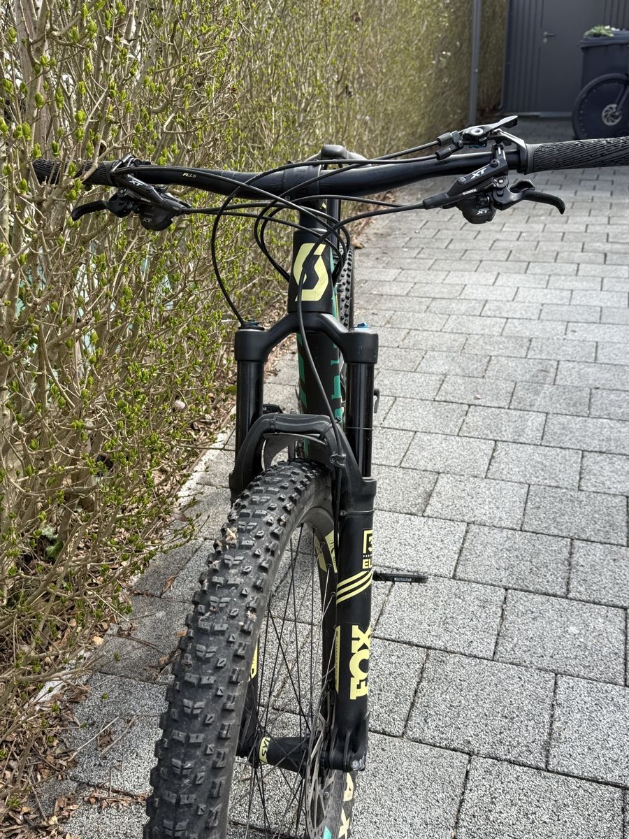 Scott Biciclette: Scott Spark 710 plus, guter Zustand – Usato da Galgenen venduto da Venice1 1