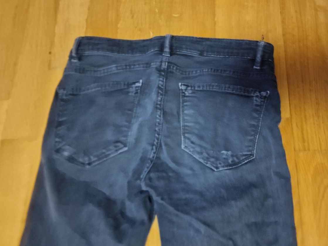 Zara Jeans: Zara Jeans - schwarz - Gr. 34 – Gebraucht aus Fällanden von zeno01 8