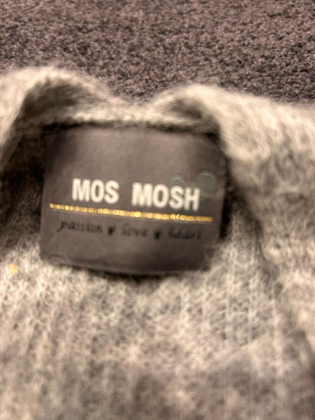 Mos mosh Maglioni & Felpe: Schöner MOS MOSH-Pullover "Thora V-Neck" in Grösse S – Usato da Jona venduto da Kleider-Fee 2