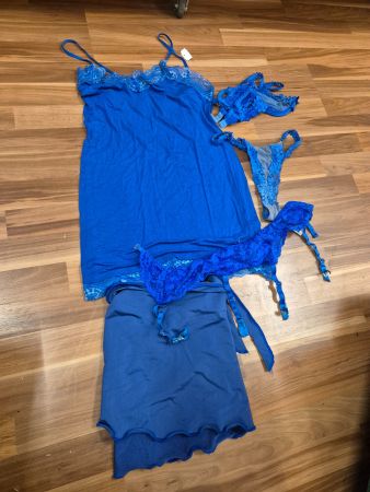 Blaue Dessous Set,Strapshalter bh b85  Grösse 38 K2