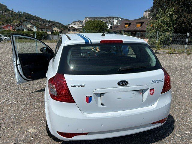 Kia Autos: KIA cee'd 1.4 ISG – D'occasion à Oensingen par Konkursamt_SO 3