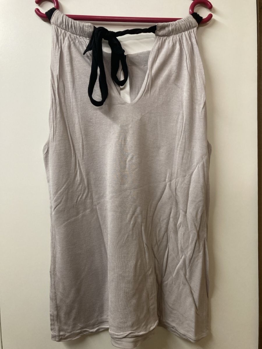 H&M Tops: Top beige  – Neuf (Voir description) à Urtenen-Schönbühl par alessibas 2