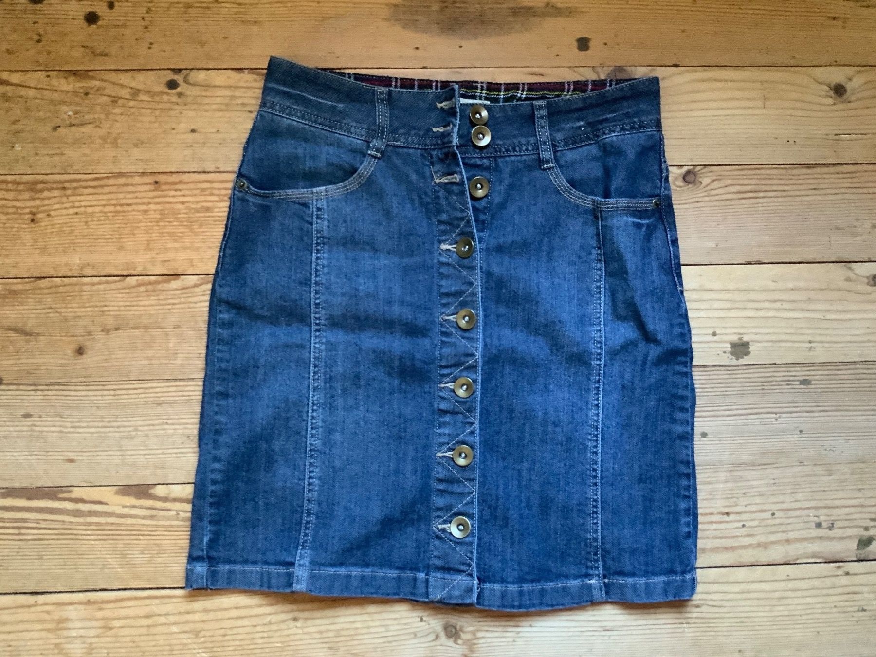 Gonne: 3 JEANSJUPES – Usato da Kehrsatz venduto da caramia02 2