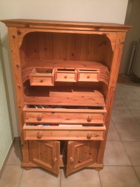Cassettiere: Schrank im Bauernmöbel-Stil – Usato da Bülach venduto da 4712 1