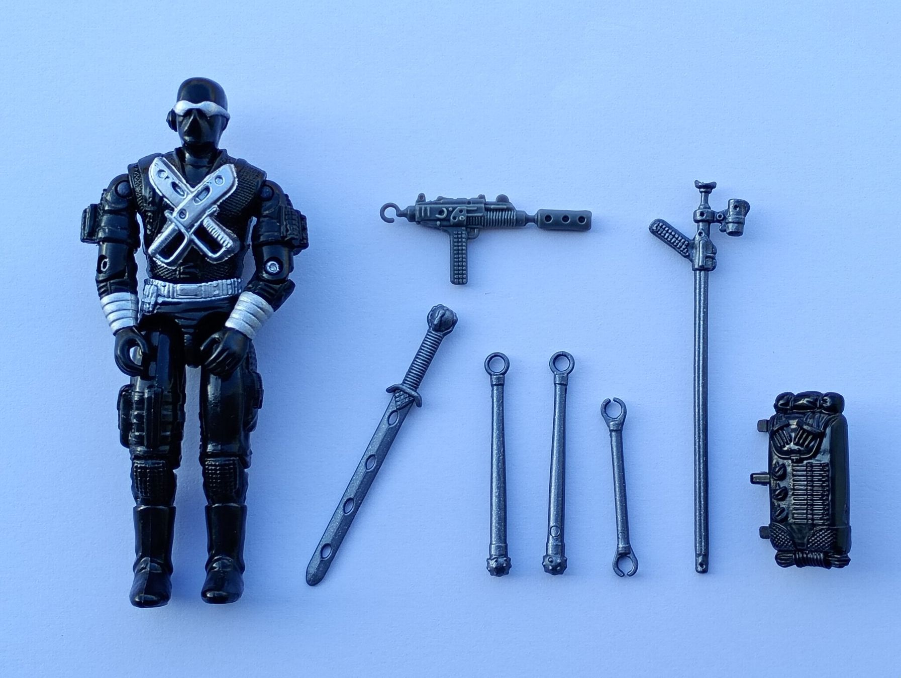 Hasbro Statuette: G.I.  Joe Snake Eyes 1989 – Usato da Möriken AG venduto da Vellas