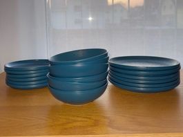 Geschirr-Set in Blau (18-teilig)
