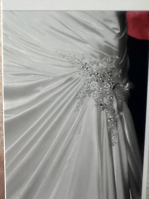 Robes: Hochzeitskleid – D'occasion à Emmenbrücke par fer_kv6k 1