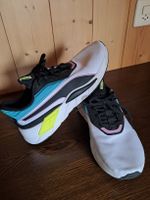 Puma Turnschuhe Gr.40