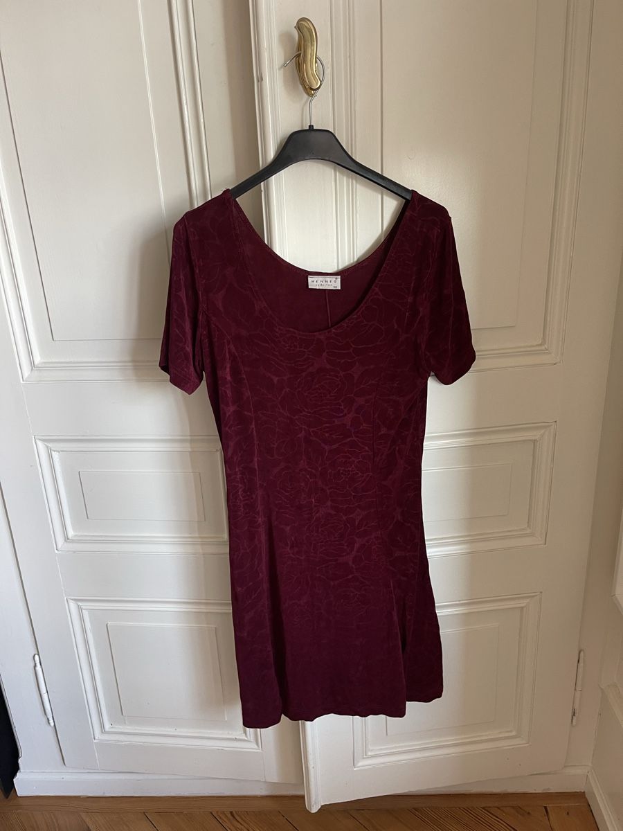 Vestiti: Wine Red Summer dress  – Usato da Fribourg venduto da nel_6tdw