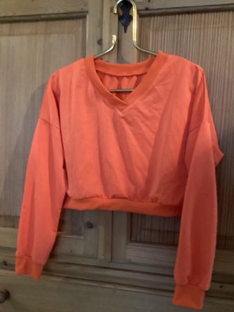 Langarmshirt Gr.M CropTop V Ausschnitt (Oran/Schw o Beige) !