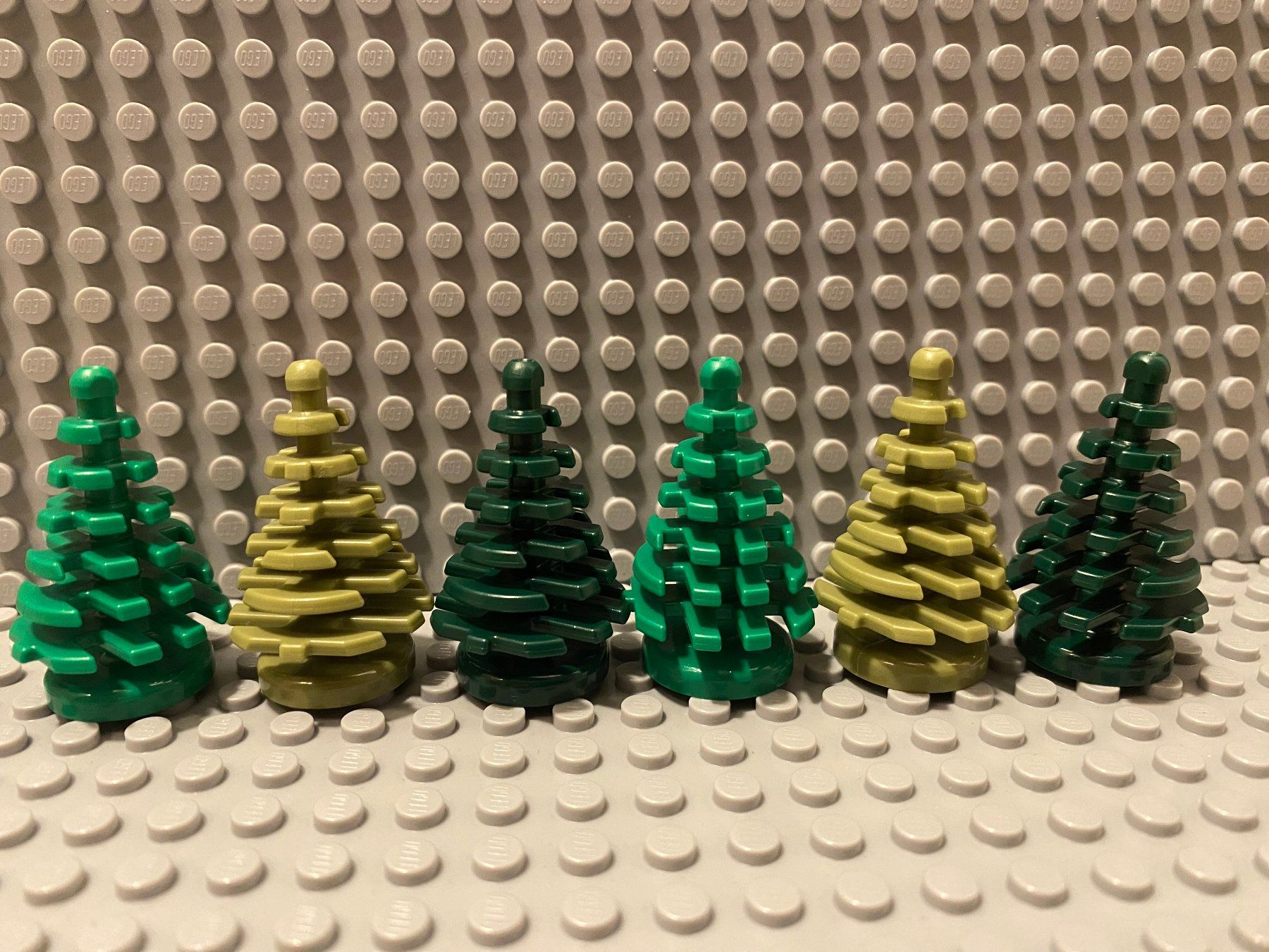Lego Baukästen: Lego - 6 Tannenbäume – Neu (gemäss Beschreibung) aus Horw von G39517sG