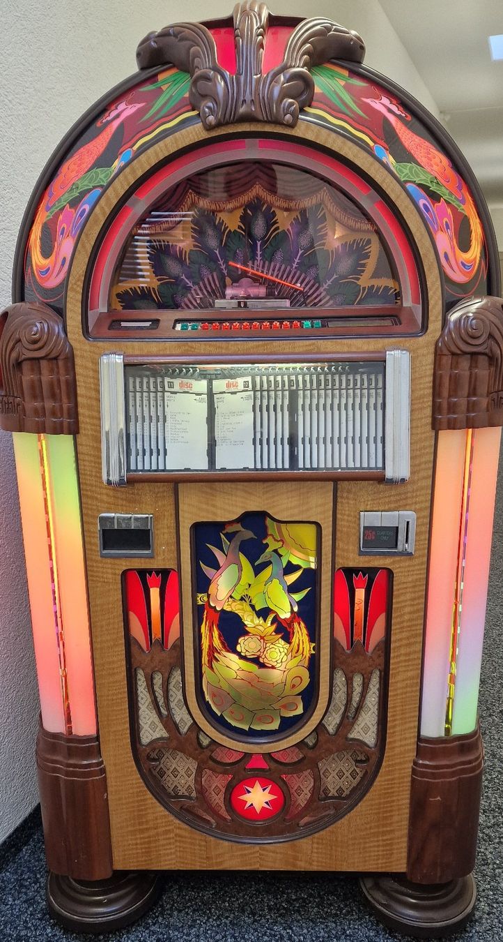 Rock-Ola Musiktruhen: Musikbox Jukebox Rock-Ola "Gazelle" CD – Gebraucht aus Geroldswil von jukeman