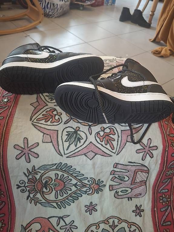 Herrenschuhe: Air Jordan taille 38 – Gebraucht aus St-Cergue von ste_bjn2