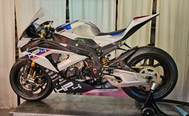 BMW HP4 Race Carbon Räder