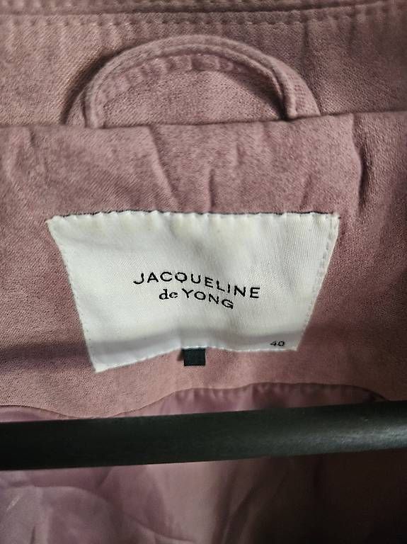 Vestes: Jacke Wildlederoptik (100% Polyester) – D'occasion à Schaffhausen par tanja.herzog93 1