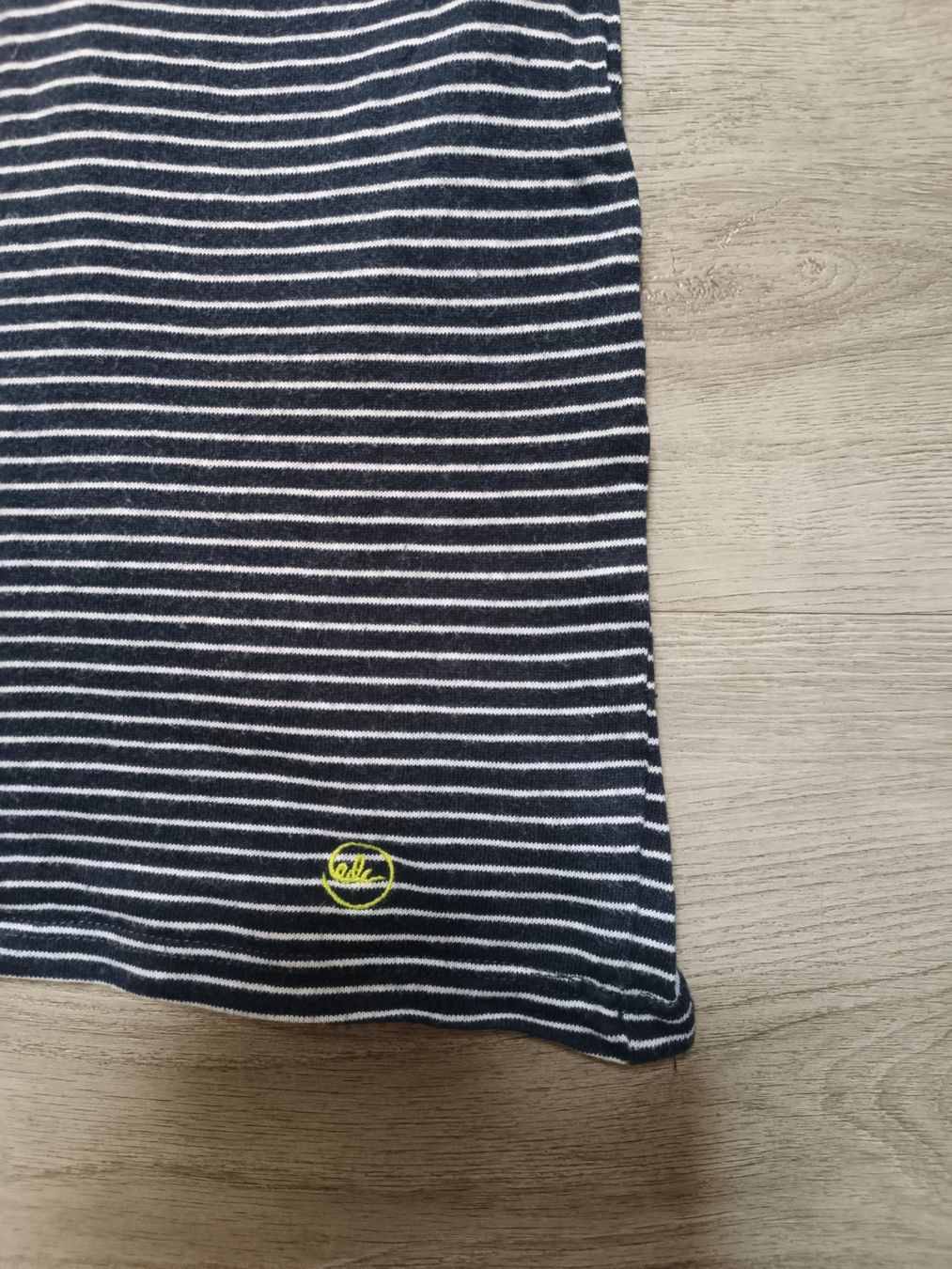 T-Shirts: Streifenshirt L – Gebraucht aus Bätterkinden von Elefantenzoo 1
