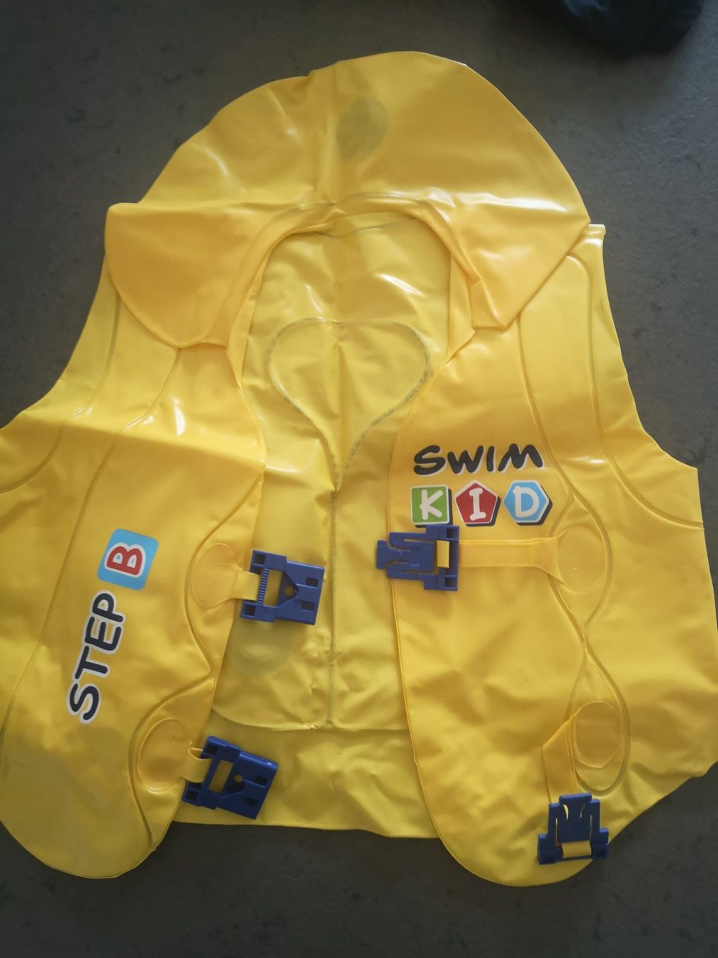 Giubbotti di salvataggio: Schwimmweste – Nuovo (secondo la descrizione) da Lostorf venduto da rubileo 7