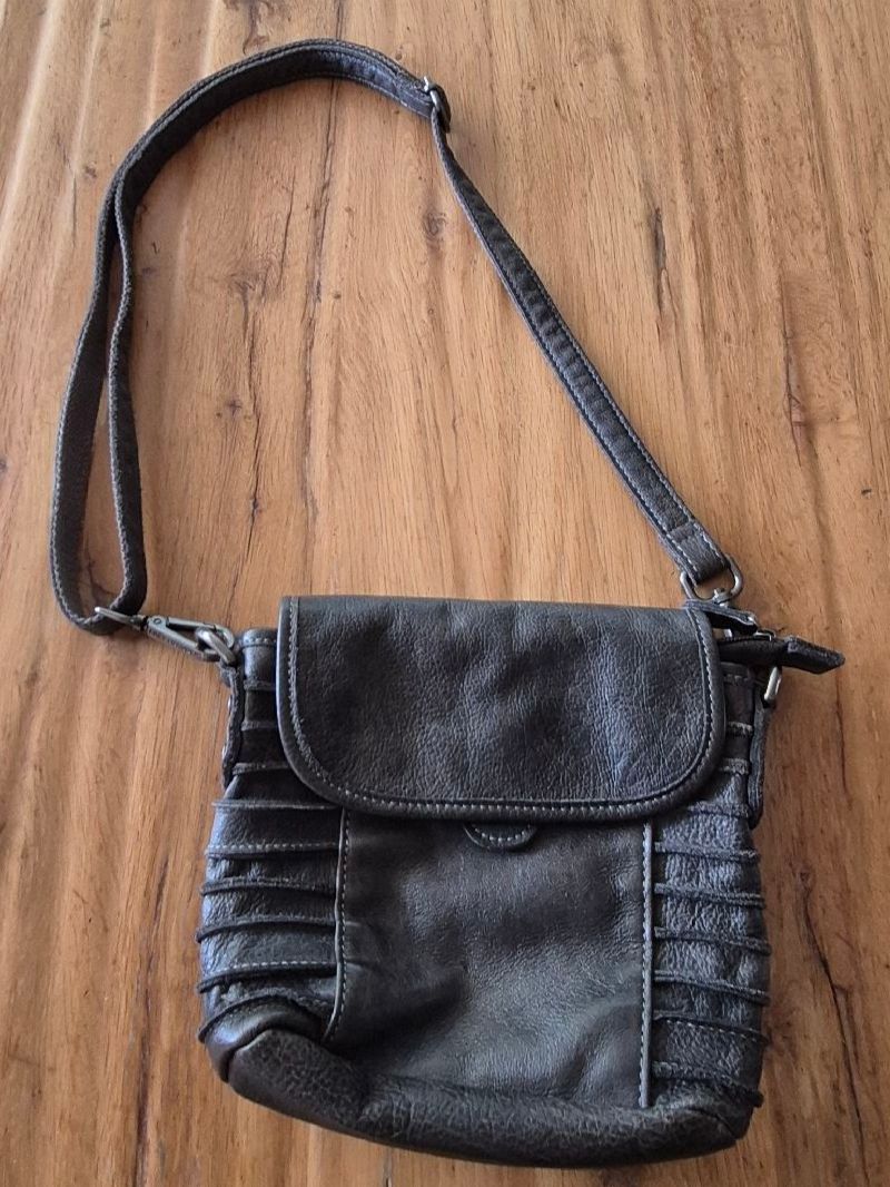 FredsBruder Borse da donna: FREDsBRUDER, Echt Leder Handtasche – Usato da Nottwil venduto da echtMOMO 1