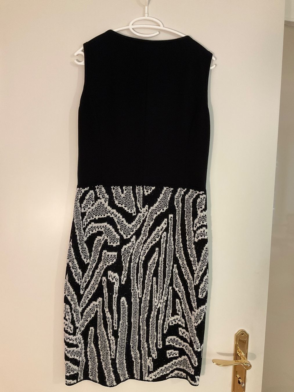 Vestiti: Kleid von Marccain, Grösse N4 – Usato da Basel venduto da EllaNora 1