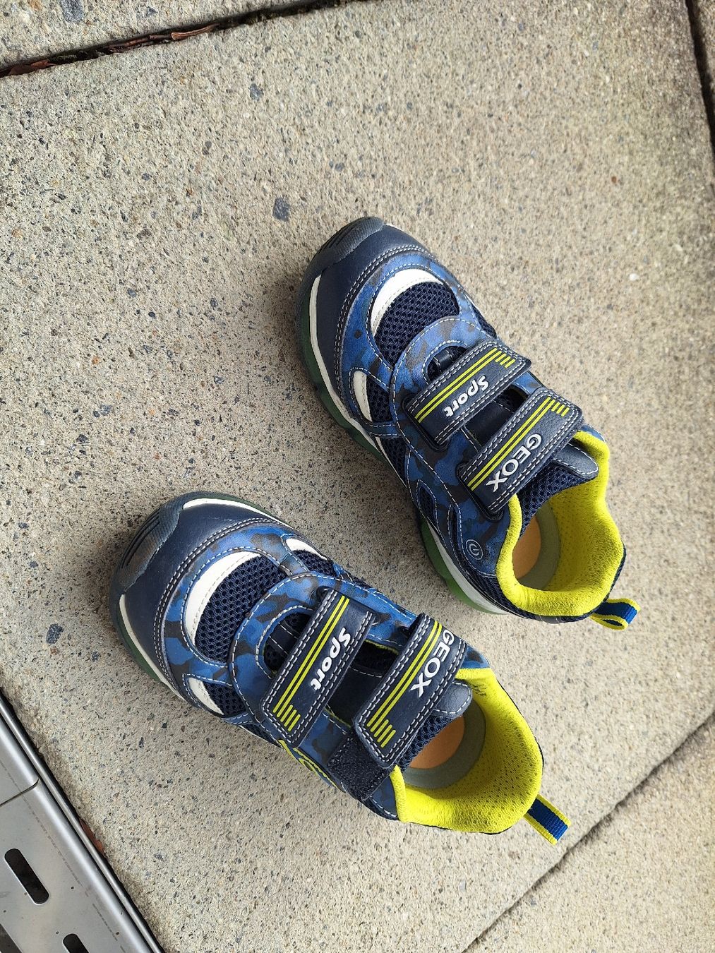 Geox Scarpe per ragazzi: Schuhe Grösse 31 – Usato da Dällikon venduto da Sonnenblume-111 1