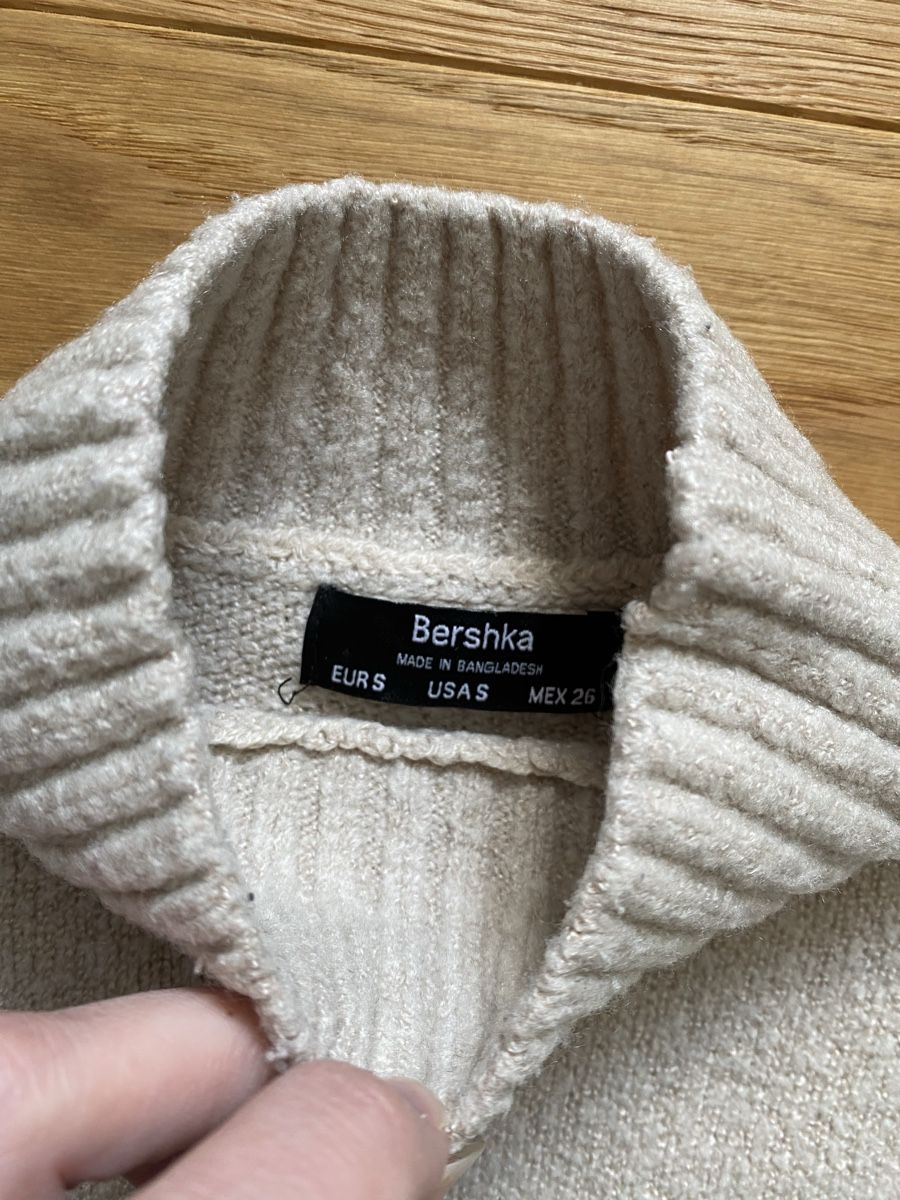 Maglioni & Felpe: Bershka Strickpullover Beige, Rollkragen, Gr. S, Top! – Usato da Hinwil venduto da crn139 1