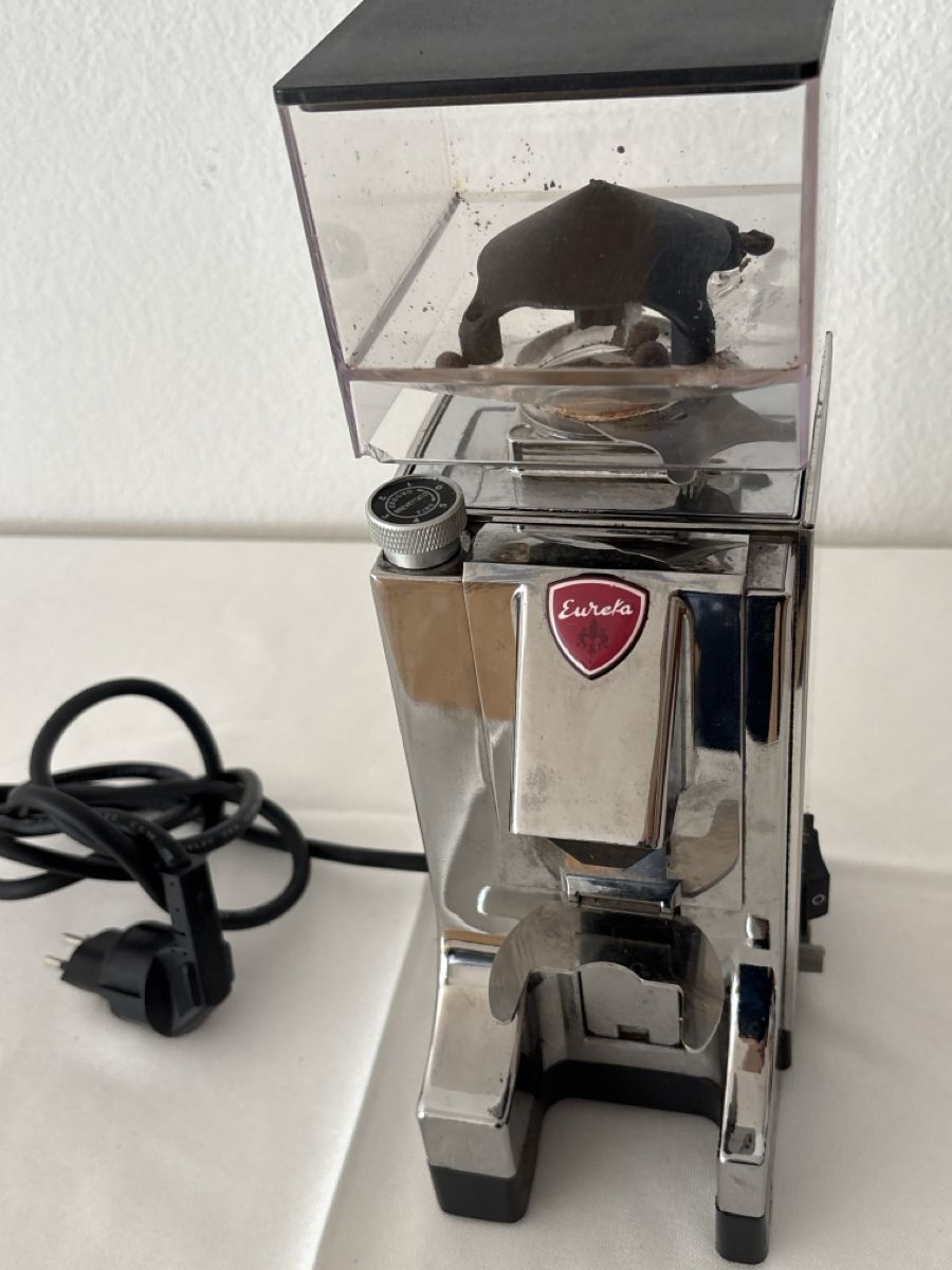Eureka Appareils de cuisine: Kaffeemühle Eureka Chrom  – D'occasion à Jona par cosa03