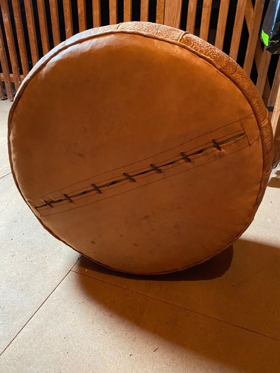 Sgabelli: Pouf Sitzhocker aus Leder! – Usato da Oberengstringen venduto da Avalon015 2