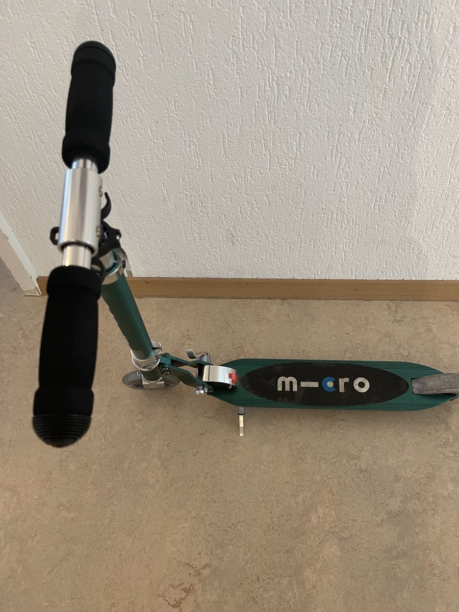Micro Kickboard: Micro Trotti Kinder Grün guter Zustand – Usato da Effretikon venduto da Ale2000 2