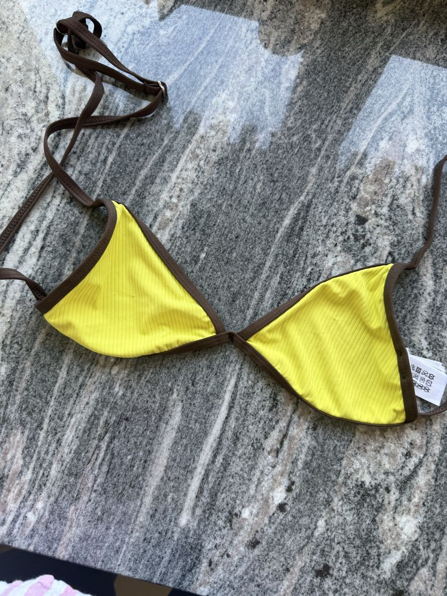 Badekleider & Bikinis: Bikini Set Grösse M  – Gebraucht aus Hüttwilen von sar_8gj7