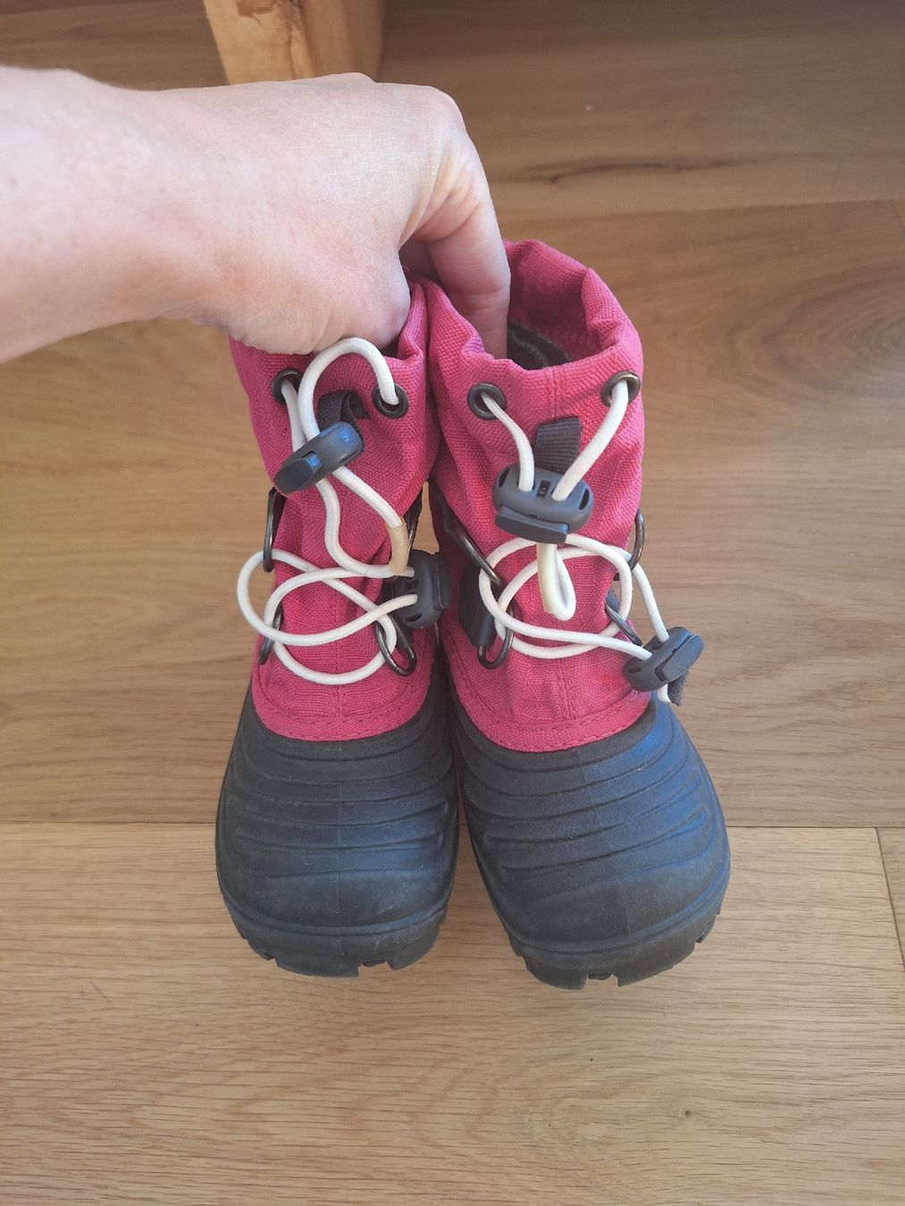 Sorel Scarpe per ragazze: Winterstiefel Sorel rosa schwarz – Usato da Wangen an der Aare venduto da jan_2zxv