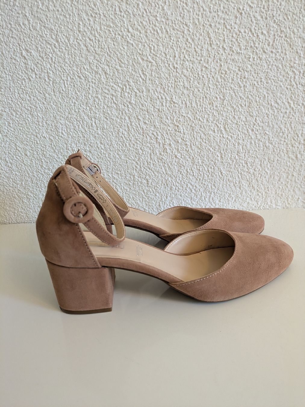 Scarpe da donna: Lederschuhe – Nuovo (secondo la descrizione) da Pfaeffikon Zh venduto da dar_p9qv 5